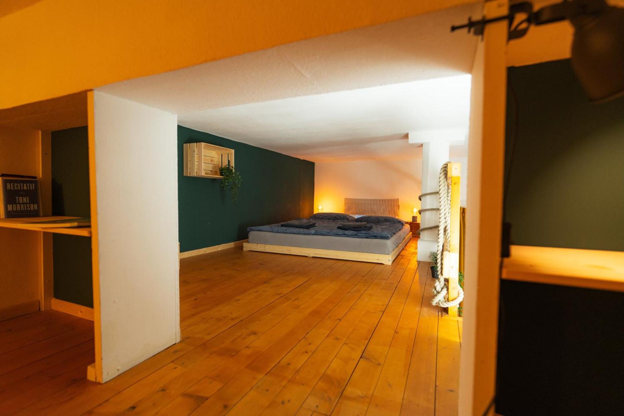 Adventure Apartment - Hochebene, Terrasse & Top Lage Bremerhaven Bagian luar foto