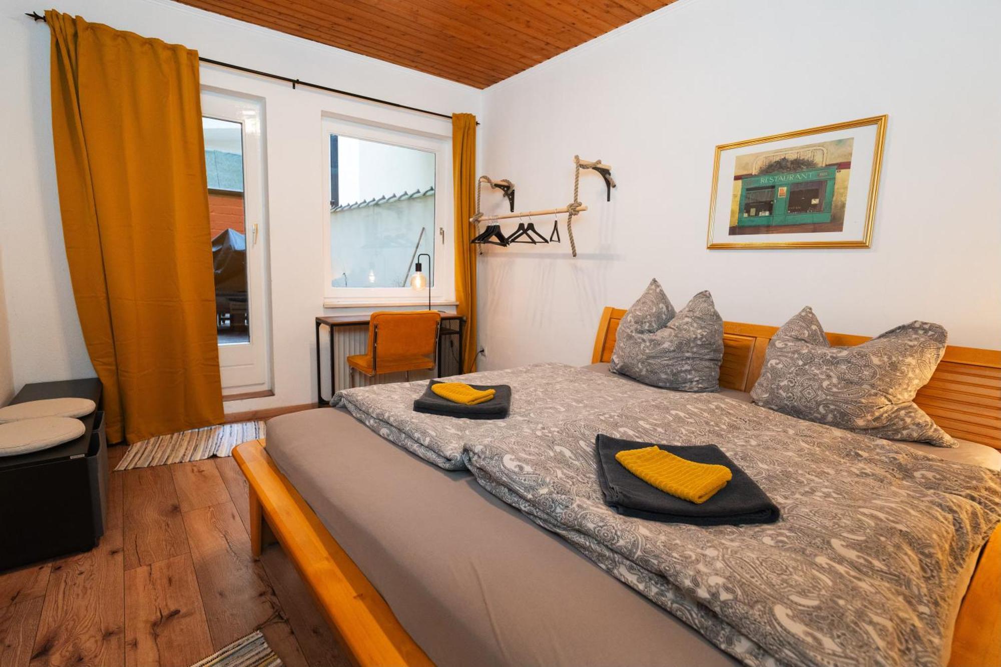 Adventure Apartment - Hochebene, Terrasse & Top Lage Bremerhaven Bagian luar foto