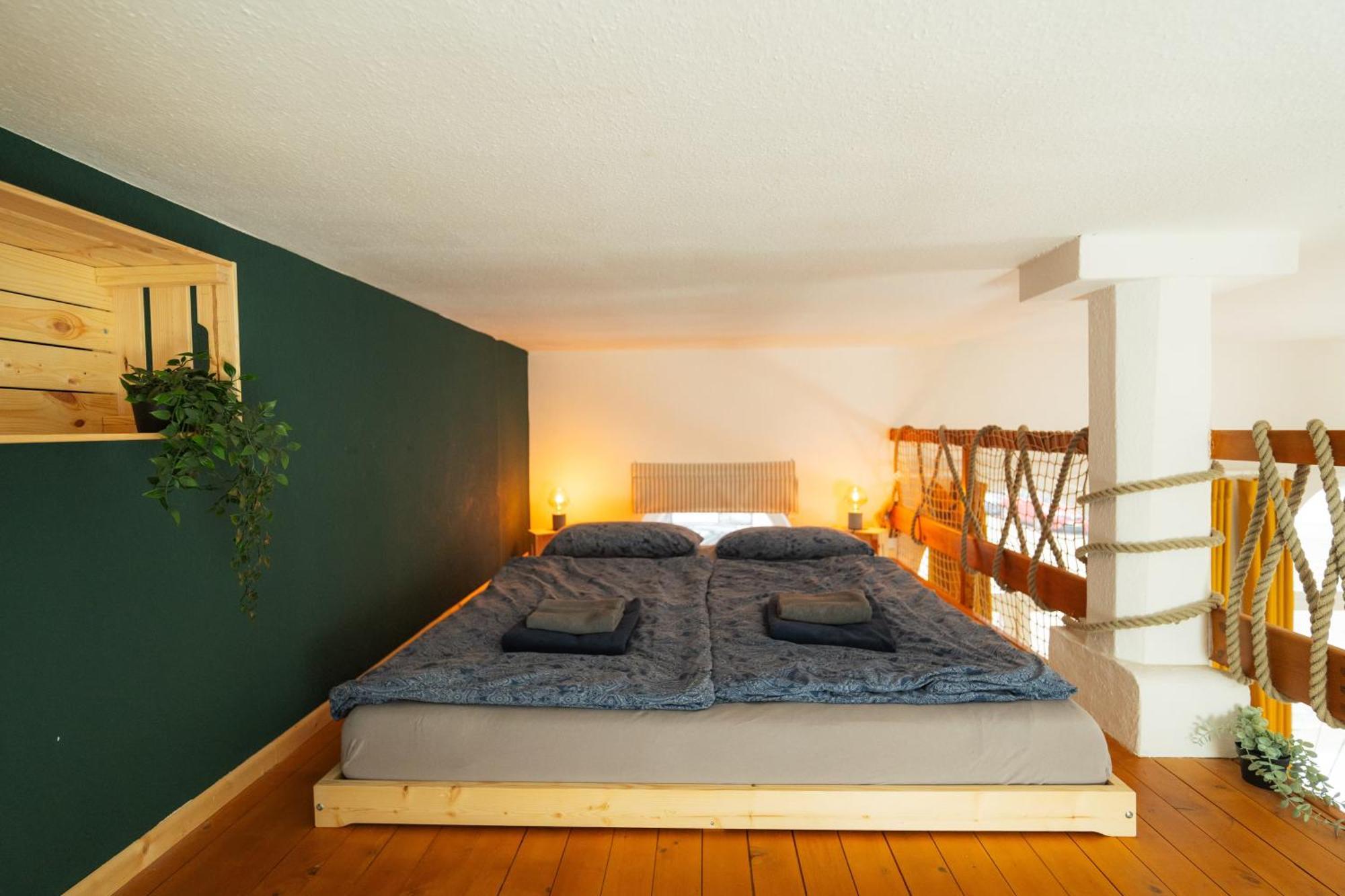 Adventure Apartment - Hochebene, Terrasse & Top Lage Bremerhaven Bagian luar foto